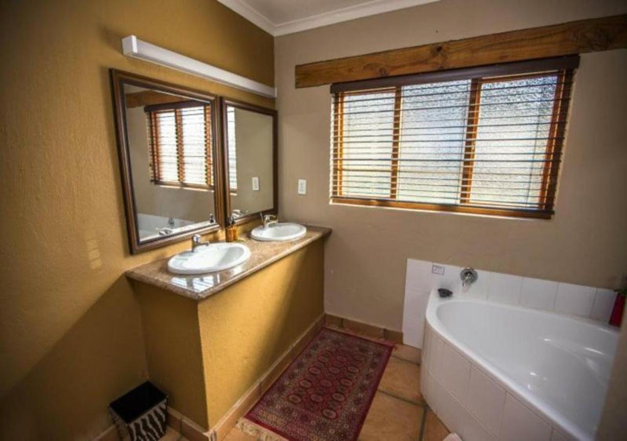 Komati Gorge Lodge, R 36 Halfway Between Carolina And Machadodorp 外观 照片