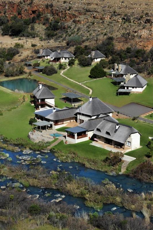 Komati Gorge Lodge, R 36 Halfway Between Carolina And Machadodorp 外观 照片